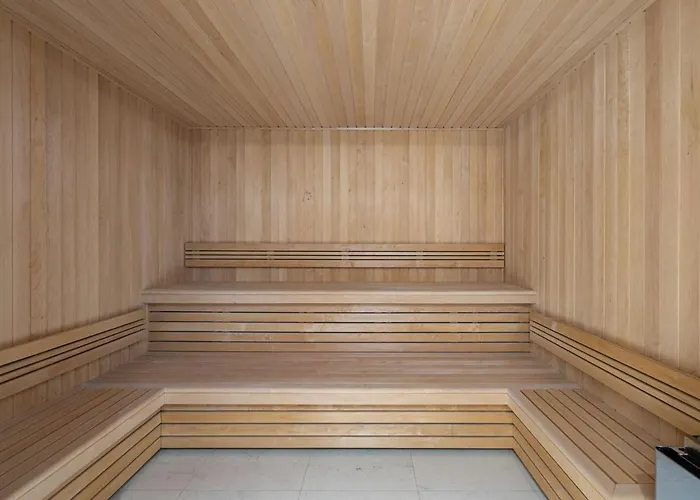 Luxueux 3 A Avec Piscine Et Salle De Sport - Fr-1-569-31 *