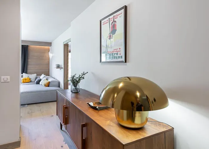 Luxueux 3 A Avec Piscine Et Salle De Sport - Fr-1-569-31 *